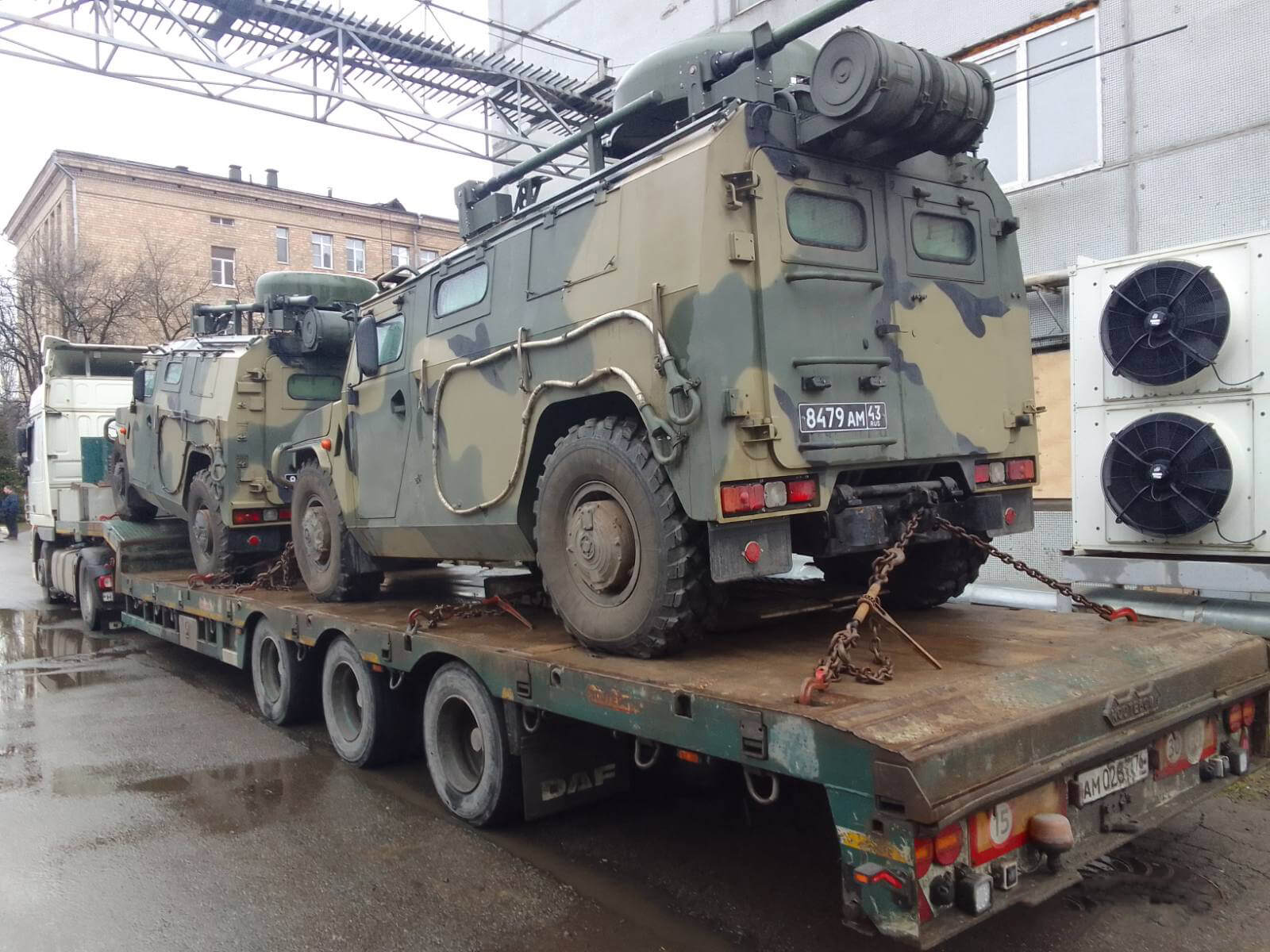 Перевозка военной техники - Аренда спецтехники Ярославль, услуги дорожной  строительной спецтехники и автомобилей